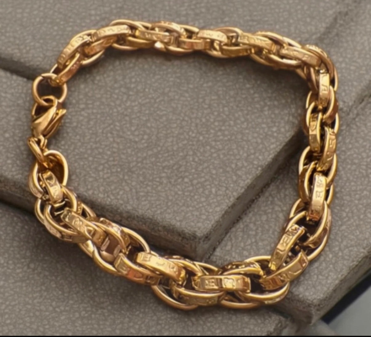 Elijah Reece 18k Gold Plated HipHop Thick Chain Bracelet