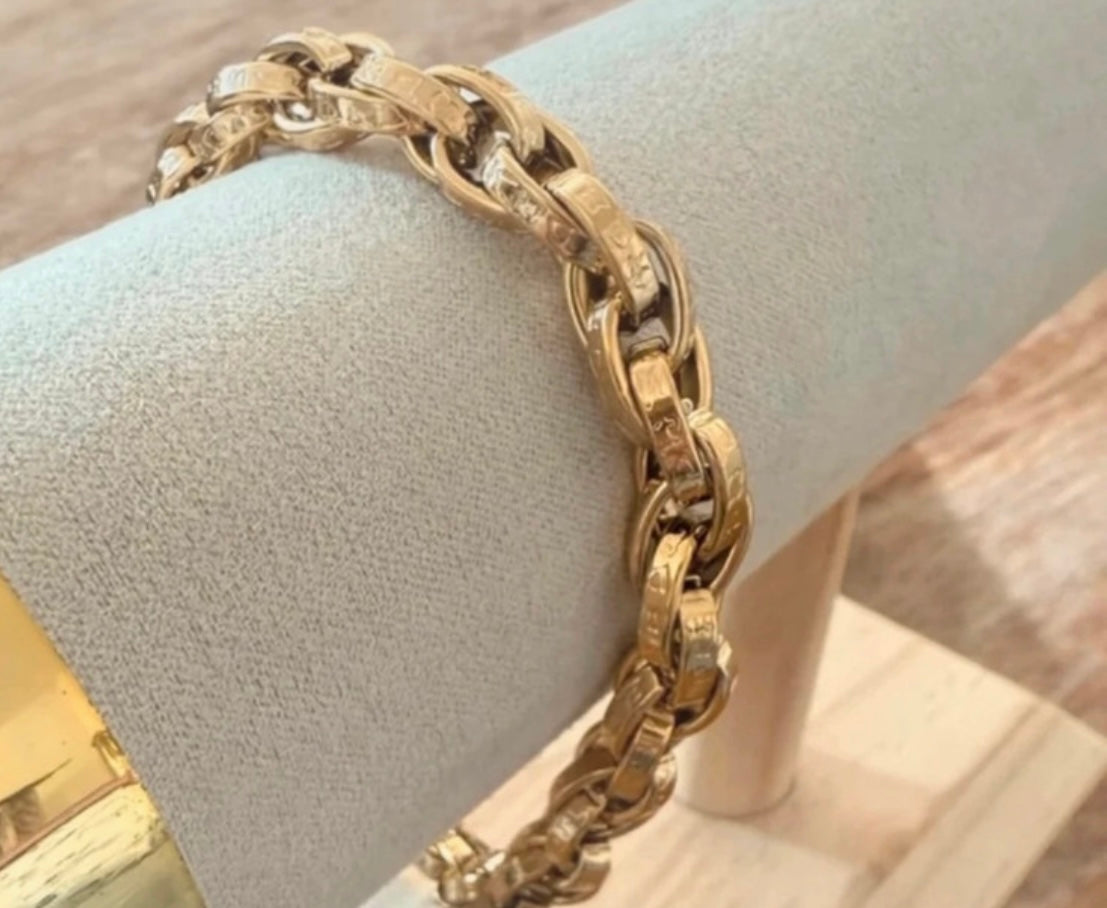 Elijah Reece 18k Gold Plated HipHop Thick Chain Bracelet